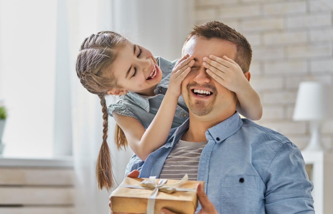 Glückwünsche zum Vatertag: Die besten Sätze, um Papa zu sagen, wie besonders er ist